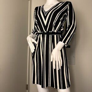 H&M Stretchy mini dress Size XS